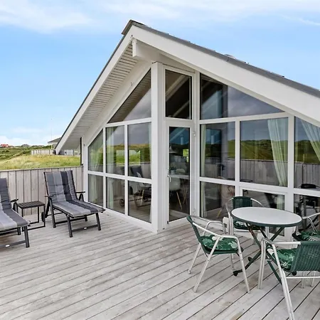 Holiday home Betti - 200m From The Sea In Western Jutland By Interhome