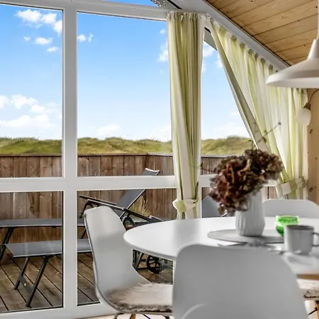 Betti - 300m From The Sea By Interhome