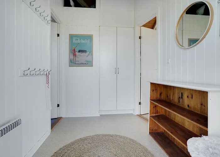 Betti - 200m From The Sea By Interhome Lakolk