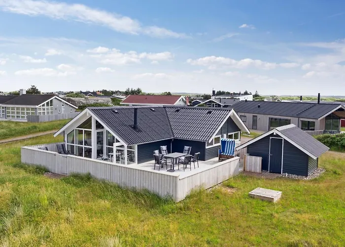 Betti - 200m From The Sea By Interhome