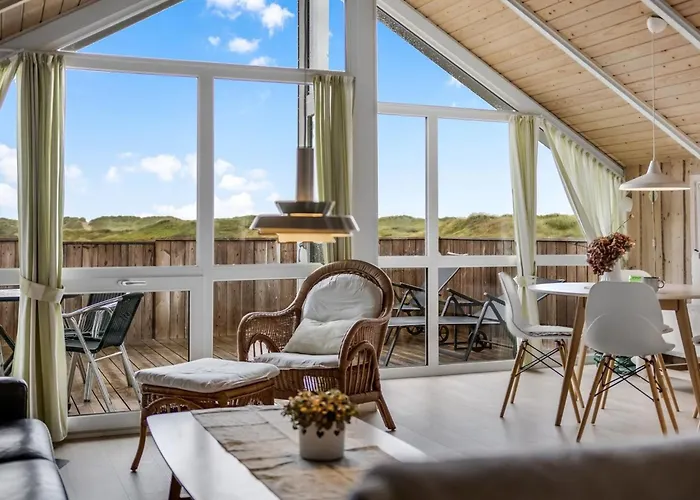 Betti - 200m From The Sea By Interhome